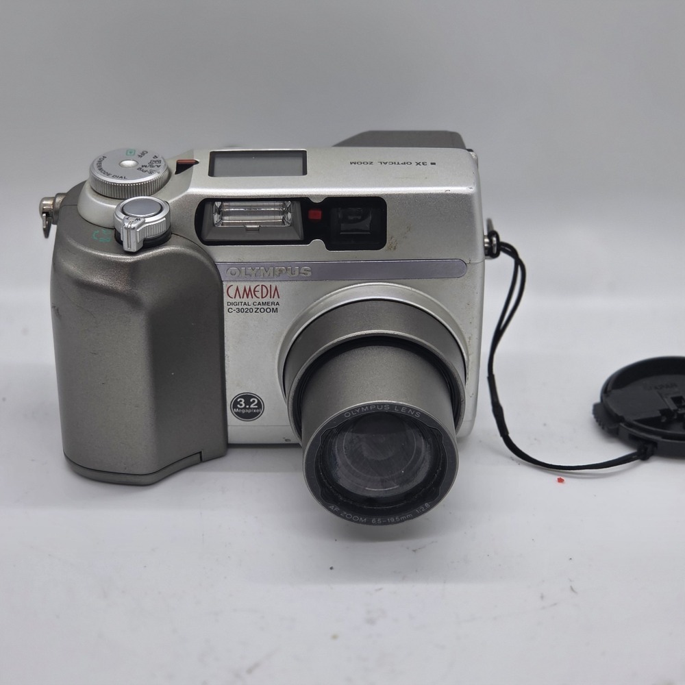 Olympus Camedia C-3020 Zoom 3.2MP Digital Camera Retro Y2K Digicam‎ - Tested
